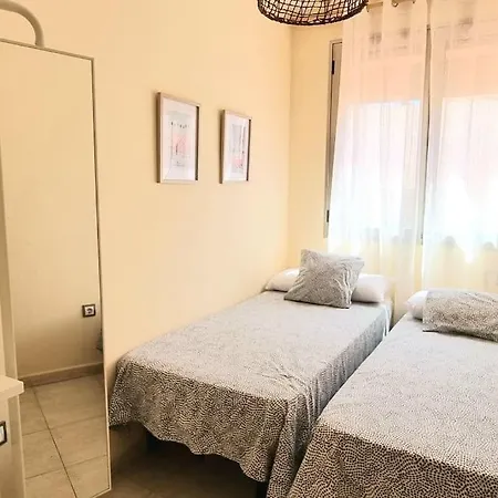 Fast Wi-fi- Private Rooftop Terrace- 2 Bed Apartamento